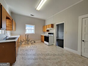 12 E New St in Winder, GA - Building Photo - Building Photo