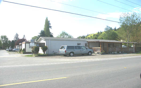 Firwood Lane Mobile Home Park in Kirkland, WA - Building Photo