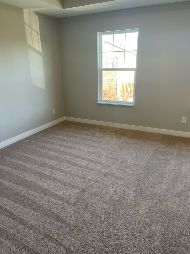 property at 944 Parkway Dr