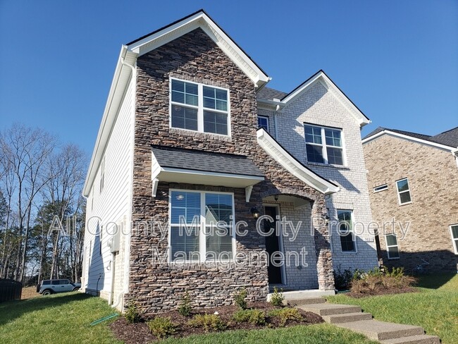 3021 Ozment Dr in Nolensville, TN - Building Photo - Building Photo