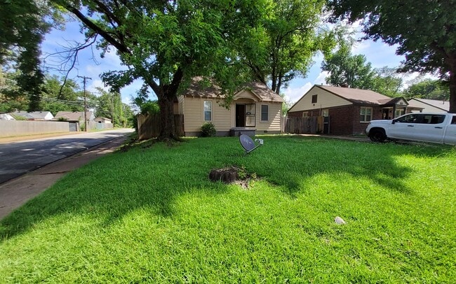 property at 2566 Kimball Ave