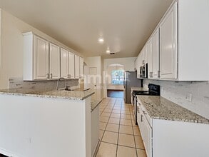 4417 Chris Dr in Fort Worth, TX - Foto de edificio - Building Photo