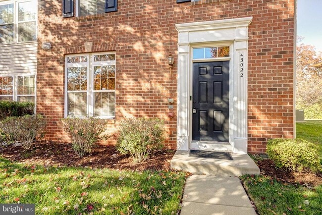 property at 43022 Spyder Pl