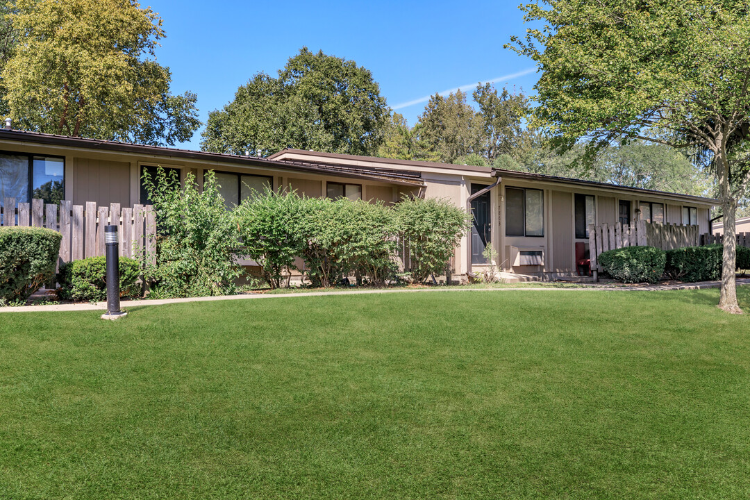 Autumn Trails Apartments in Indianapolis, IN - Foto de edificio