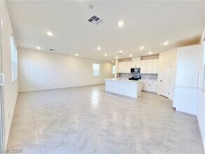 3732 Frattina Ave in Henderson, NV - Building Photo - Building Photo