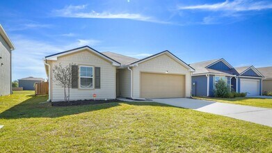 5441 Hollow Birch Dr in Jacksonville, FL - Building Photo - Building Photo