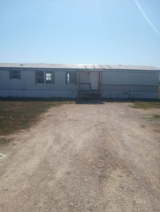 155 Pebbles Ln in Waco, TX - Building Photo