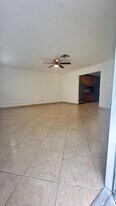 1753 NE 18th St in Fort Lauderdale, FL - Building Photo
