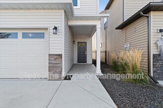 3098 N Lochness Ave in Meridian, ID - Building Photo - Building Photo