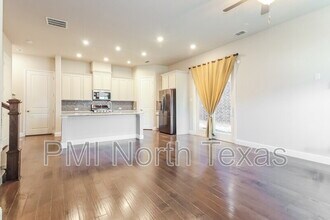 1005 Kennedy Dr in Allen, TX - Building Photo - Building Photo