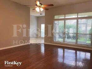 1508 Quail Wood Ct in Orange Park, FL - Foto de edificio - Building Photo