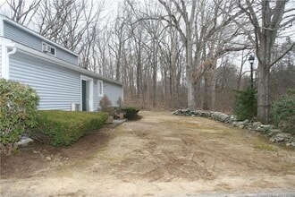 15 -2 Kent Ct in Ashford, CT - Building Photo - Building Photo