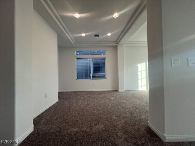 5872 Aurora Gold Ave
