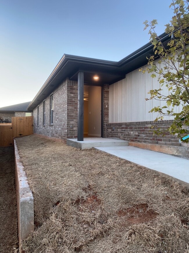 property at 11309 Breckenridge Dr