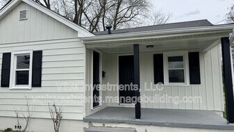 522 Oak St in Georgetown, KY - Building Photo