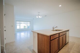 1284 Wispy Cypress Dr in Kissimmee, FL - Building Photo - Building Photo