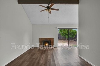 929 Mulberry Dr in San Marcos, CA - Building Photo - Building Photo