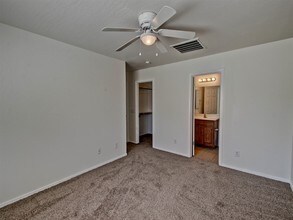 1651 W Quick Draw Way in Queen Creek, AZ - Building Photo - Building Photo