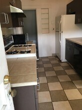 3322 Parkview Ave in Pittsburgh, PA - Foto de edificio - Building Photo