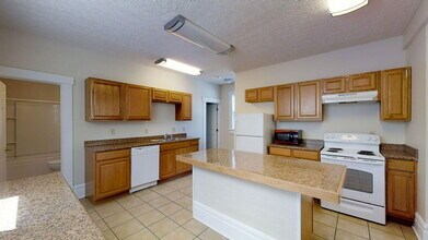 225 E 11th Ave in Columbus, OH - Building Photo - Building Photo