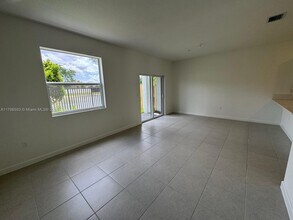 18410 SW 2nd St in Pembroke Pines, FL - Building Photo - Building Photo
