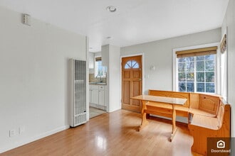 9811 Olive St in Oakland, CA - Building Photo - Building Photo