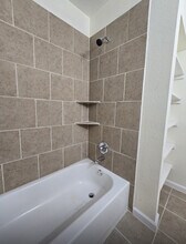 5046 Mary Diane Dr in San Antonio, TX - Building Photo - Building Photo