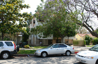 624 W Stocker St in Glendale, CA - Building Photo - Building Photo