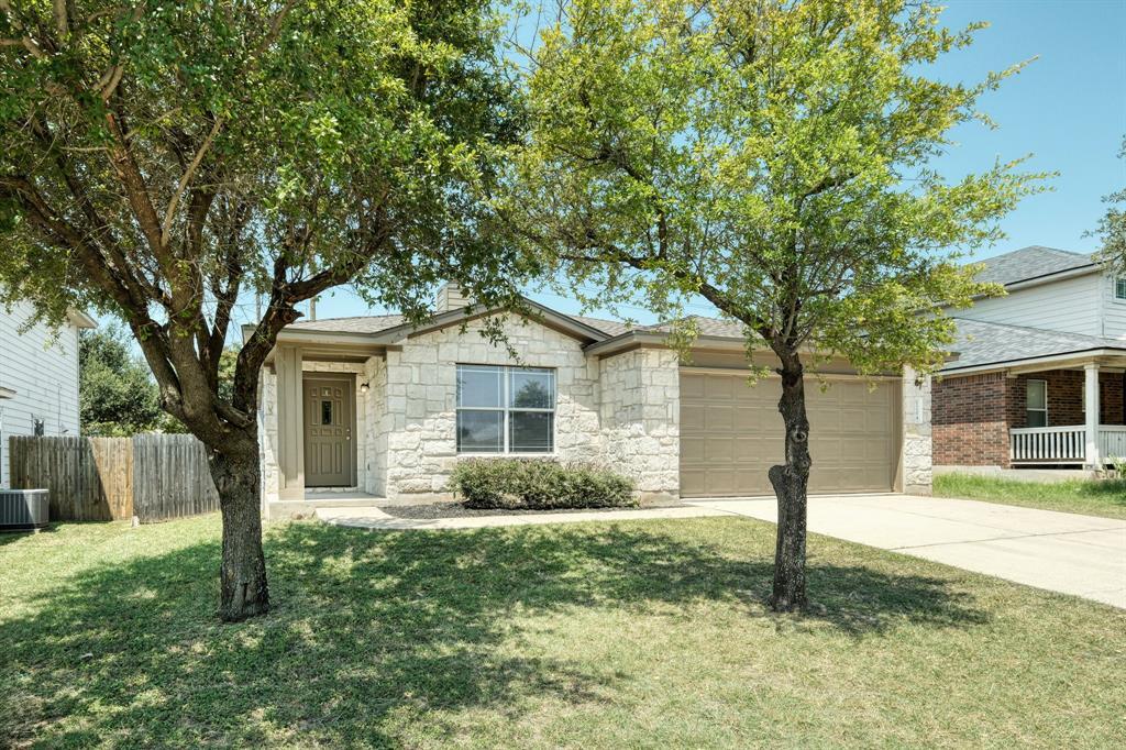 1204 Kenneys Way in Round Rock, TX - Building Photo