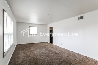 3189 Astor Ave in Columbus, OH - Building Photo - Building Photo