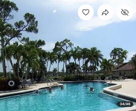 215 Palm Dr in Naples, FL - Building Photo - Building Photo