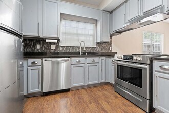 2033 Post Oak Ct in Mobile, AL - Building Photo - Building Photo