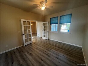 8121 Raspberry Dr in Longmont, CO - Building Photo - Building Photo