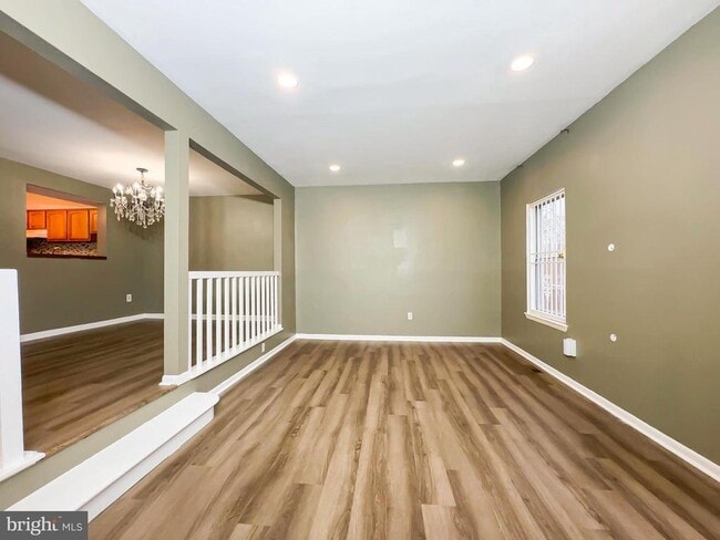 property at 8202 Ashford Blvd