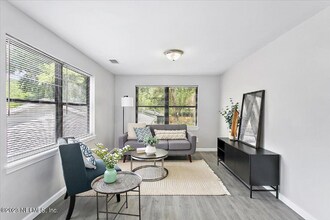 6629 Iralou Rd in Jacksonville, FL - Building Photo - Building Photo