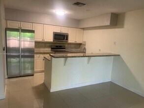 4060 NW 110th Ave in Coral Springs, FL - Building Photo - Building Photo