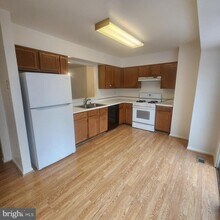 7261 St Lucia Ct in Manassas, VA - Building Photo - Building Photo