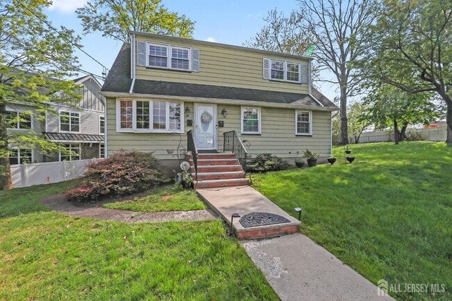 property at 262 Wall St