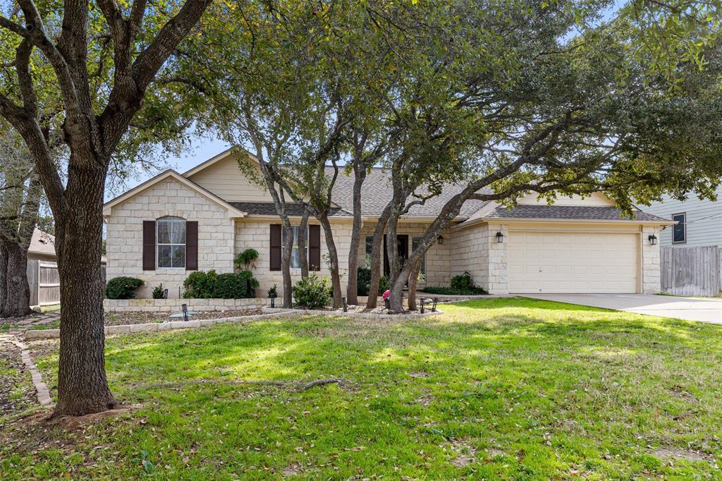 15103 N Flamingo Dr in Austin, TX - Foto de edificio