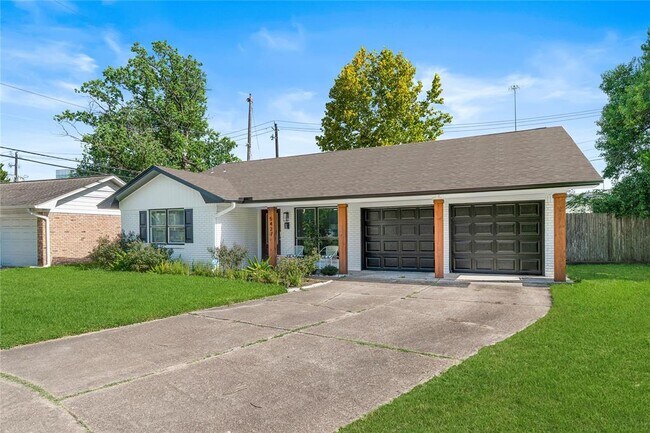 5427 Lamonte Ln in Houston, TX - Building Photo - Building Photo