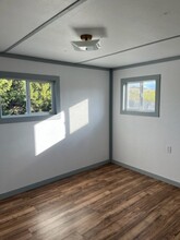 37497 HWY 350 in Trinidad, CO - Foto de edificio - Building Photo