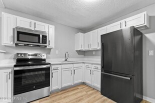 7230 Melvin Rd in Jacksonville, FL - Building Photo