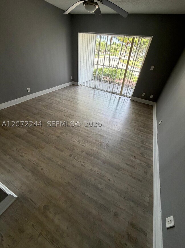 property at 5612 Rock Island Rd