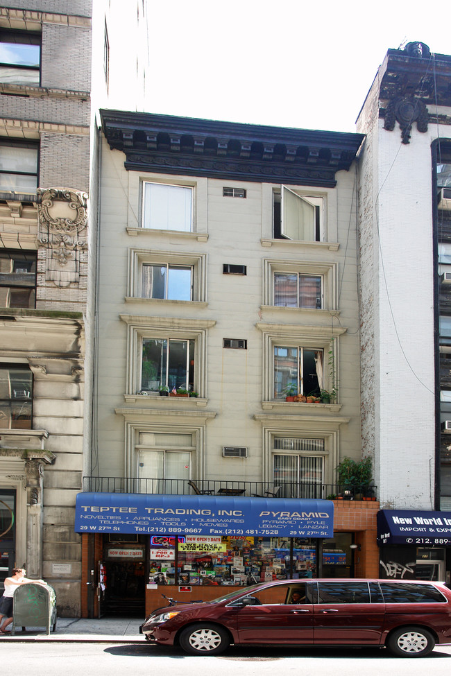 29 W 27th St in New York, NY - Building Photo - Building Photo