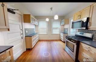 107 Oxford St, Unit 3 in Cambridge, MA - Building Photo