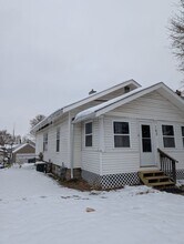163 16th Ave in East Moline, IL - Building Photo - Building Photo