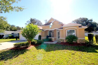 76 Folson Ln in Palm Coast, FL - Building Photo - Building Photo