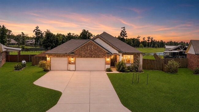 property at 12360 N Chestnut Hls Dr
