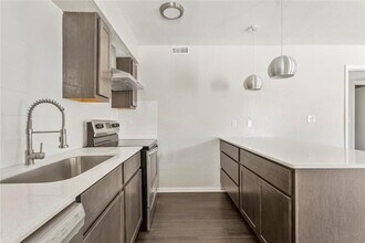 2810 Dorchester Dr in Oklahoma City, OK - Building Photo - Building Photo