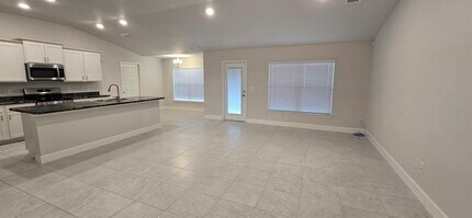 10715 SW 41st Ave in Ocala, FL - Building Photo - Building Photo